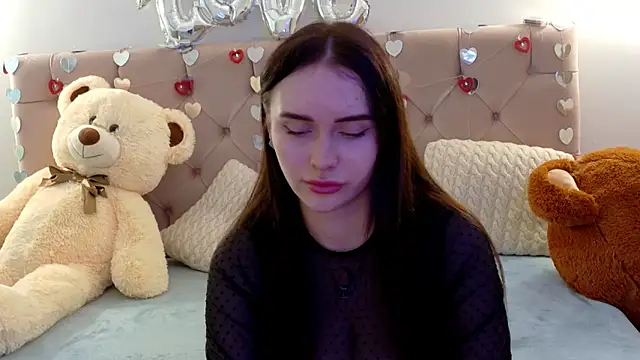 Snapshot of Lilliana_Moon chatting on February 25, 2026, 7:52 am Lilliana Moon online show from February 25, 2026, 7:52 am