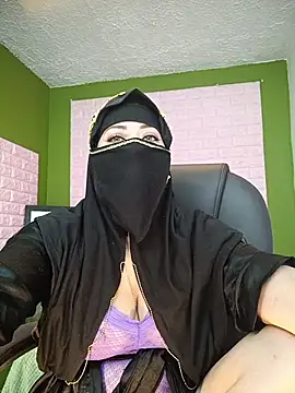 Snapshot of zahra_Jalid chatting on November 1, 2025, 11:31 pm zahra Jalid online show from November 1, 2025, 11:31 pm