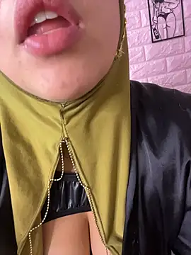 zahra Jalid online show from March 21, 2026, 1:51 am