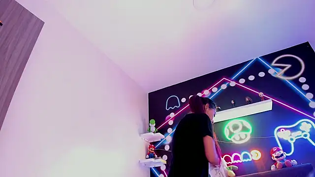 SabrinaSpell  online show from March 21, 2025, 11:44 am