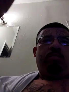 Snapshot of lavishlifeaj chatting on February 24, 2025, 10:36 pm lavishlifeaj online show from February 24, 2025, 10:36 pm