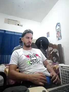 alejo5288 online show from October 1, 2025, 1:22 am