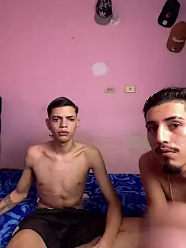 Latinos 2001 online show from March 26, 2026, 5:00 pm