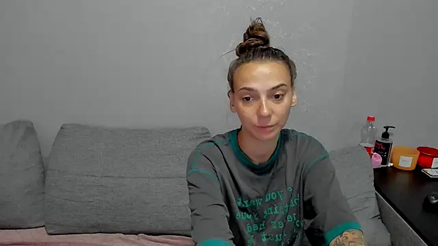 annabishop online show from November 20, 2025, 1:17 am