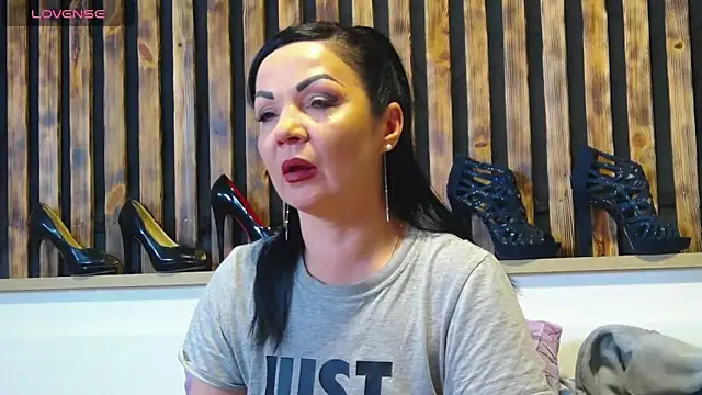 Tory Lovi online show from March 2, 2026, 5:19 am