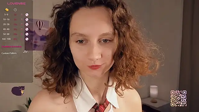 Leya Curly online show from September 15, 2025, 9:43 am