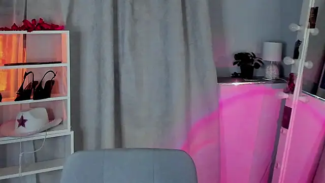 Snapshot of Sahara_Shields chatting on May 6, 2026, 10:30 am Sahara Shields online show from May 6, 2026, 10:30 am
