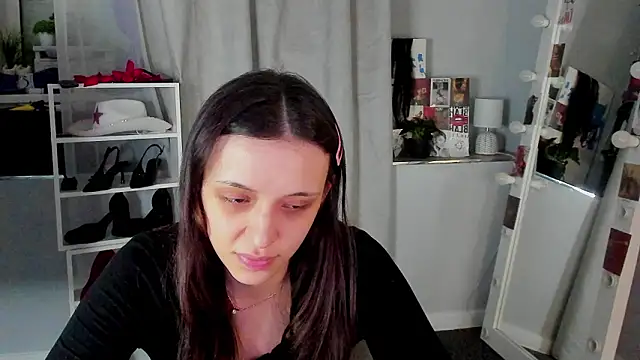 Sahara Shields online show from March 15, 2026, 9:38 am