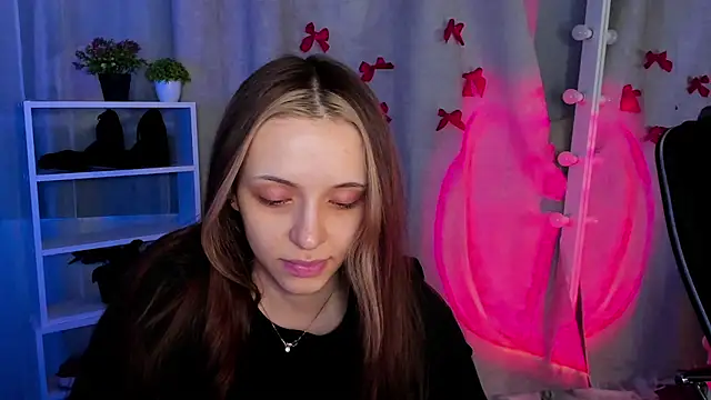 Snapshot of Sahara_Shields chatting on March 7, 2025, 10:13 am Sahara Shields online show from March 7, 2025, 10:13 am