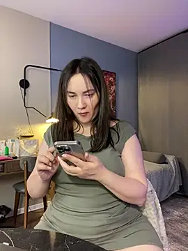 Snapshot of Kiss_My_Body chatting on October 3, 2025, 5:58 pm Kiss My Body online show from October 3, 2025, 5:58 pm