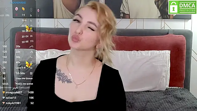 Snapshot of Eva__Summer chatting on March 19, 2025, 4:03 am Eva Summer online show from March 19, 2025, 4:03 am