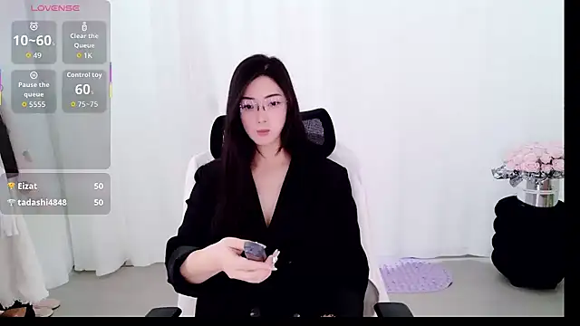 miaomiao-777 online show from March 27, 2026, 5:05 am