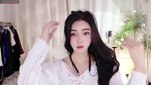 Snapshot of miaomiao-777 chatting on September 9, 2025, 11:25 pm miaomiao-777 online show from September 9, 2025, 11:25 pm