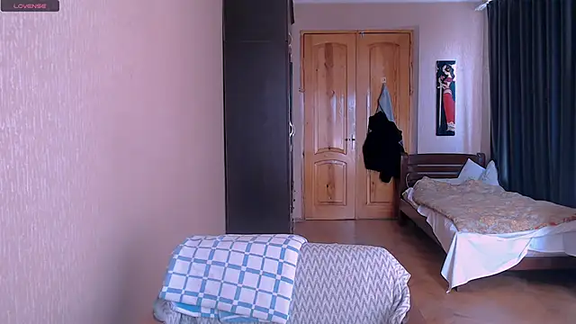  Roselina  online show from March 2, 2025, 10:16 am