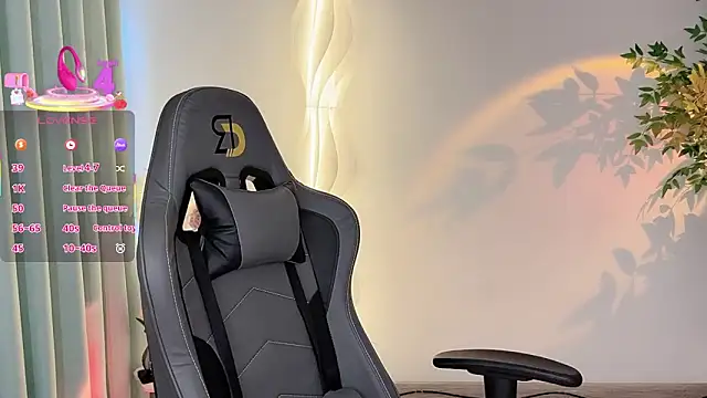 Snapshot of Alano-01 chatting on November 3, 2025, 12:49 am Alano-01 online show from November 3, 2025, 12:49 am