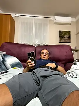 sempreilmio2 online show from September 17, 2025, 8:33 pm