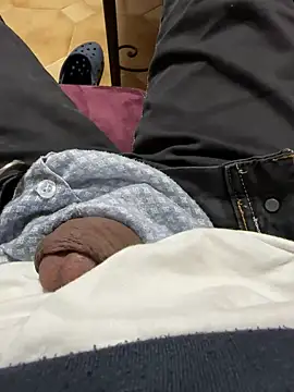 sempreilmio2 online show from March 1, 2025, 10:10 pm