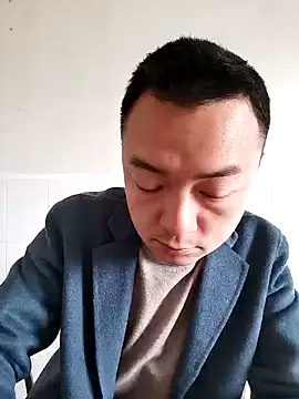 Snapshot of swg176 chatting on March 10, 2025, 12:28 am swg176 online show from March 10, 2025, 12:28 am