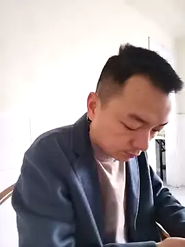 Snapshot of swg176 chatting on March 9, 2025, 1:25 am swg176 online show from March 9, 2025, 1:25 am