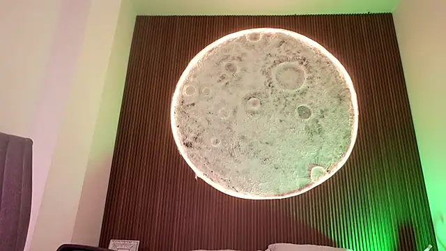 Snapshot of EthaanCox chatting on December 23, 2025, 9:08 am EthaanCox online show from December 23, 2025, 9:08 am