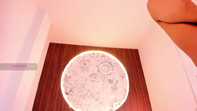 Snapshot of EthaanCox chatting on January 7, 2026, 8:47 pm EthaanCox online show from January 7, 2026, 8:47 pm