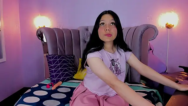 BriggiteDeLuca online show from January 16, 2025, 1:36 pm