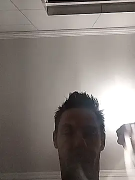 Santanacumxplod online show from February 1, 2026, 8:23 am