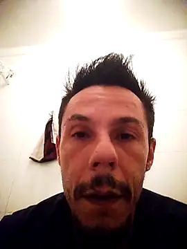 Snapshot of Santanacumxplod chatting on May 24, 2026, 3:06 am Santanacumxplod online show from May 24, 2026, 3:06 am