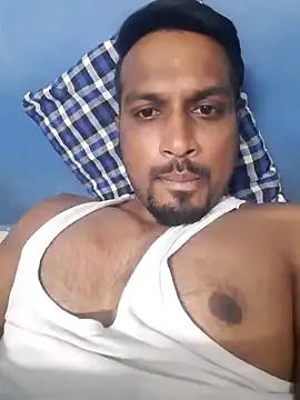 Snapshot of Chennaibull15 chatting on February 26, 2025, 1:43 pm Chennaibull15 online show from February 26, 2025, 1:43 pm