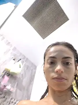 Snapshot of alana_lara chatting on July 28, 2026, 1:13 am alana lara online show from July 28, 2026, 1:13 am