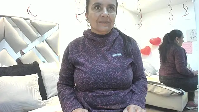 Snapshot of raquell_moore chatting on February 15, 2026, 2:27 pm raquell moore online show from February 15, 2026, 2:27 pm