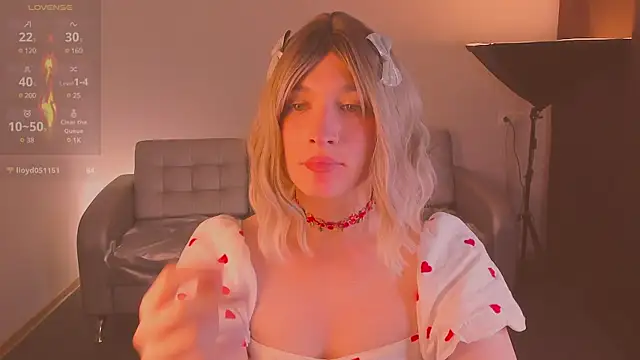 foxy jpg online show from February 11, 2025, 10:39 pm