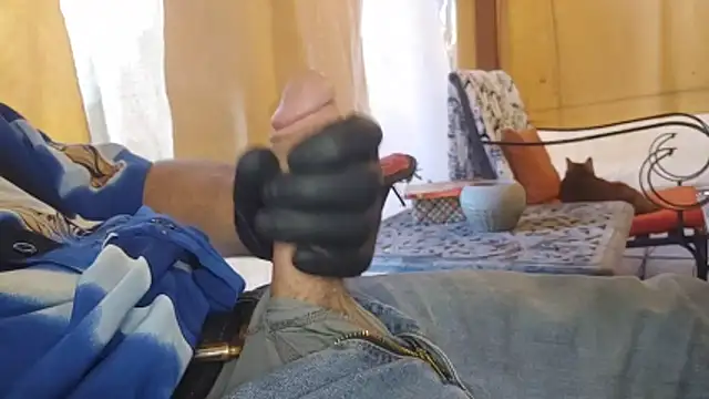 bwcbeat83 online show from March 27, 2026, 1:03 am