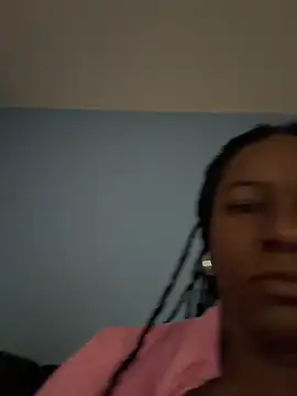 Snapshot of xoxoHotCoCo chatting on July 6, 2026, 12:56 pm xoxoHotCoCo online show from July 6, 2026, 12:56 pm