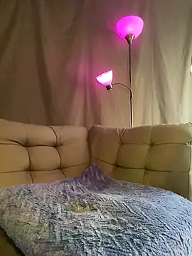 xoxoHotCoCo online show from April 26, 2026, 5:32 pm