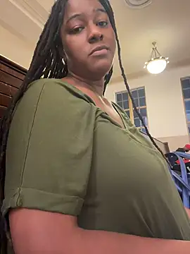 Snapshot of xoxoHotCoCo chatting on July 3, 2026, 2:18 am xoxoHotCoCo online show from July 3, 2026, 2:18 am