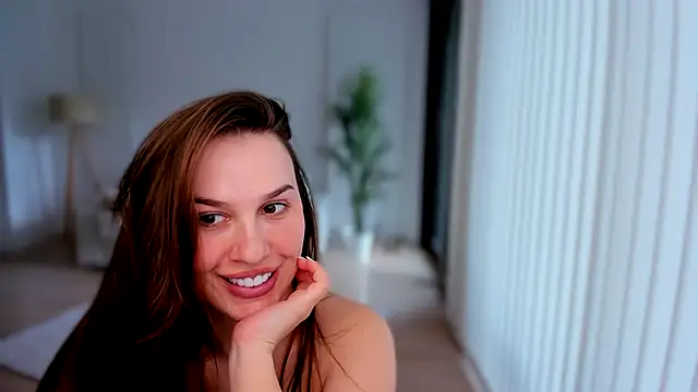 Snapshot of GoddessRoxana chatting on February 26, 2025, 11:11 am GoddessRoxana online show from February 26, 2025, 11:11 am