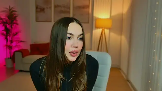 Snapshot of GoddessRoxana chatting on December 4, 2025, 2:49 pm GoddessRoxana online show from December 4, 2025, 2:49 pm