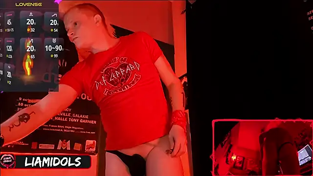 Snapshot of LiamIdols chatting on January 19, 2025, 12:59 am LiamIdols online show from January 19, 2025, 12:59 am