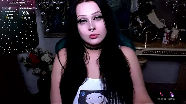 Snapshot of Rouz_Farrel chatting on January 18, 2026, 11:57 am Rouz Farrel online show from January 18, 2026, 11:57 am