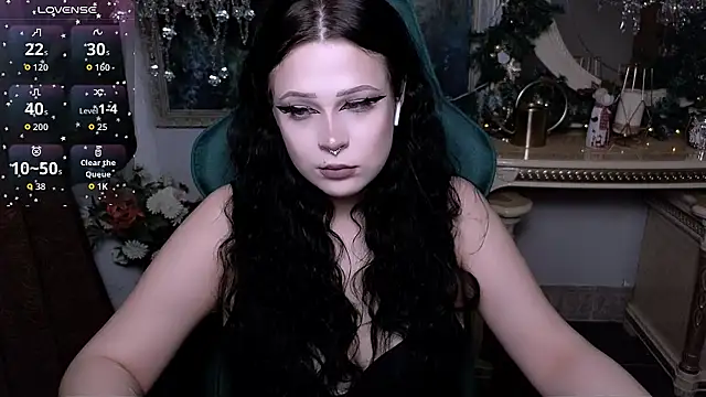 Snapshot of Rouz_Farrel chatting on January 9, 2026, 10:55 am Rouz Farrel online show from January 9, 2026, 10:55 am