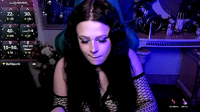 Snapshot of Rouz_Farrel chatting on January 8, 2026, 11:38 am Rouz Farrel online show from January 8, 2026, 11:38 am