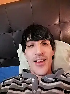 Snapshot of moutt99 chatting on January 20, 2025, 3:28 pm moutt99 online show from January 20, 2025, 3:28 pm