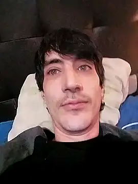 Snapshot of moutt99 chatting on January 22, 2025, 2:15 am moutt99 online show from January 22, 2025, 2:15 am