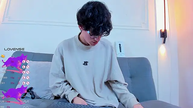 Snapshot of Cum_hunters chatting on February 5, 2026, 3:13 am Cum hunters online show from February 5, 2026, 3:13 am