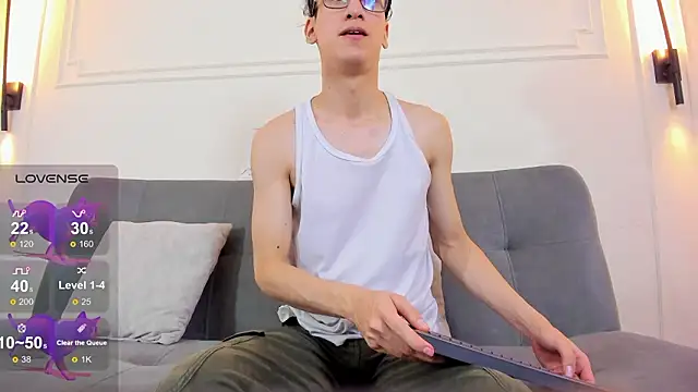 Snapshot of Cum_hunters chatting on February 19, 2026, 3:36 am Cum hunters online show from February 19, 2026, 3:36 am