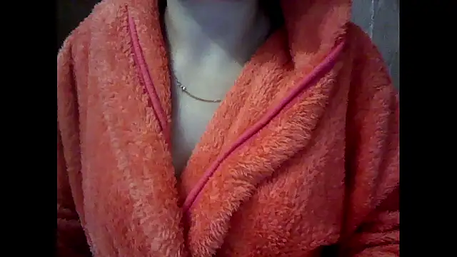 Allie Janet online show from October 14, 2025, 2:45 am