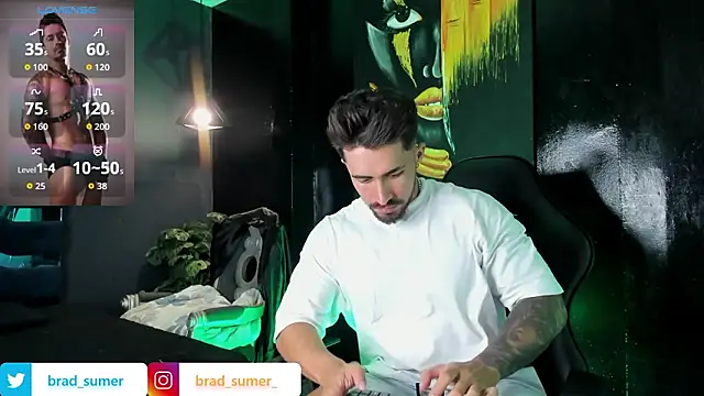 Snapshot of Brad_Summer chatting on February 17, 2026, 11:24 pm Brad Summer online show from February 17, 2026, 11:24 pm