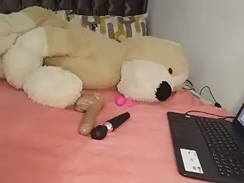 Snapshot of Chandy012 chatting on February 28, 2026, 1:22 pm Chandy012 online show from February 28, 2026, 1:22 pm