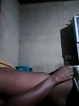 LaneYam online show from March 1, 2026, 10:43 pm